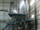 Spray prilling tower 
